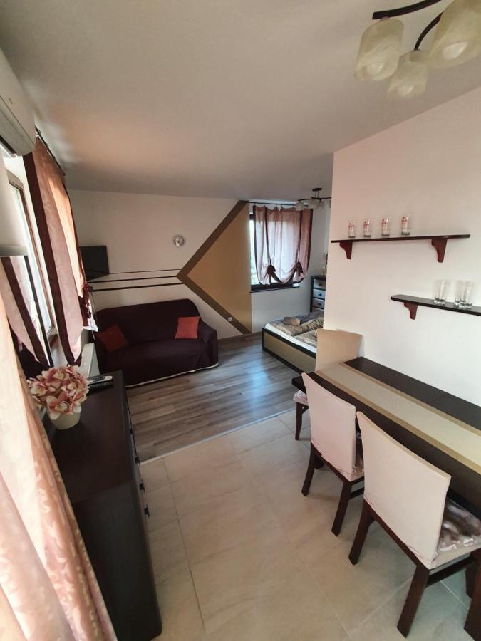 Krisi Apartman Hajdúszoboszló Dış mekan fotoğraf